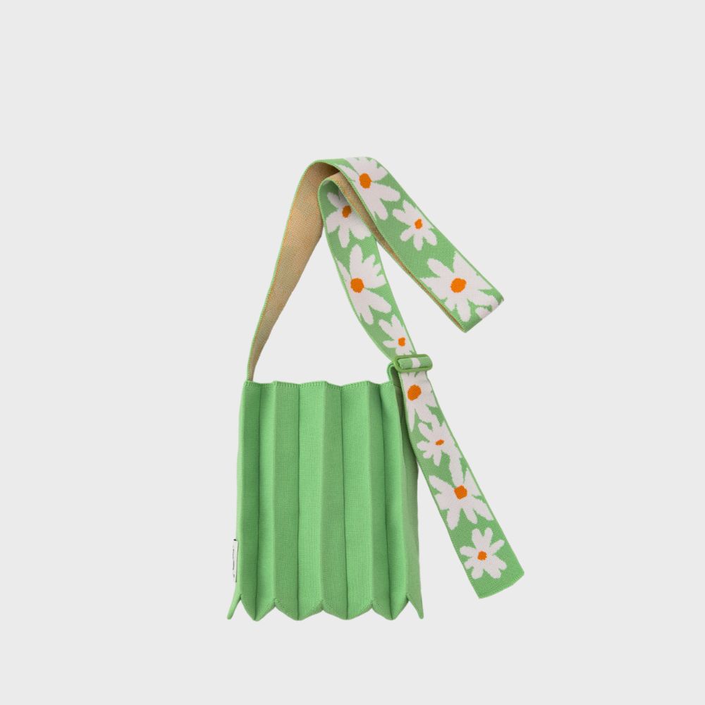 Lucky Pleats Knit Daisy Wing Honey Melon