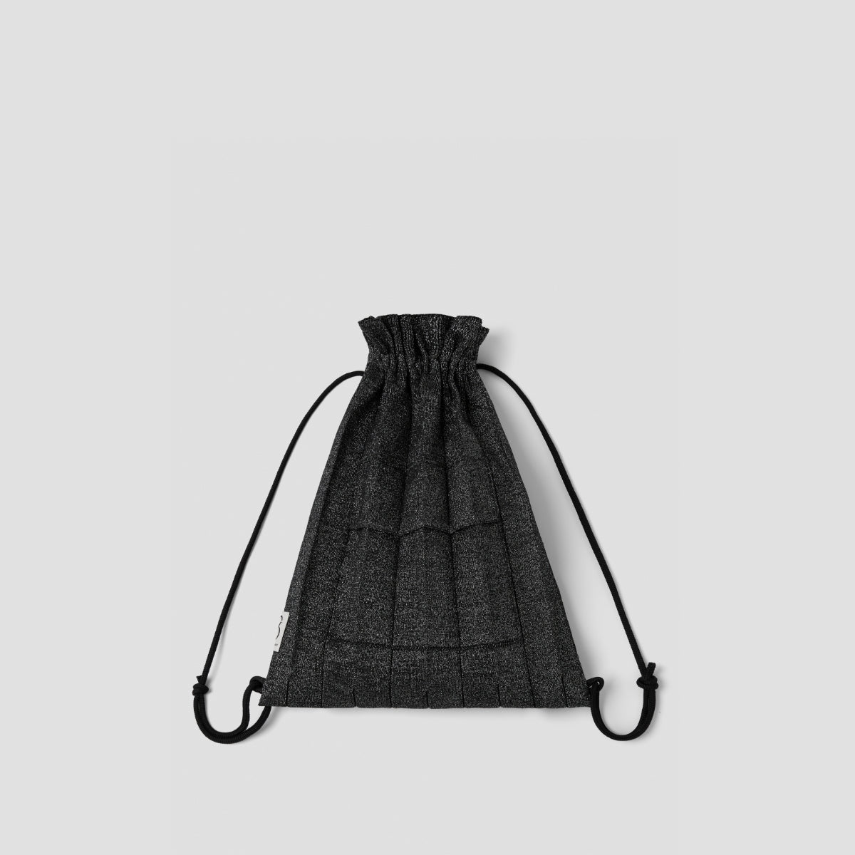 Lucky Pleats Knit String Backpack Starry Fancy Black