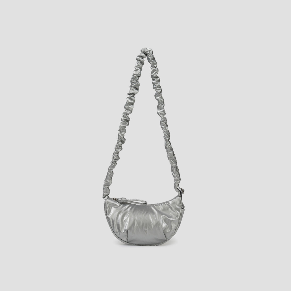 Daily Shirring Shoulder Bag Sleek Silver