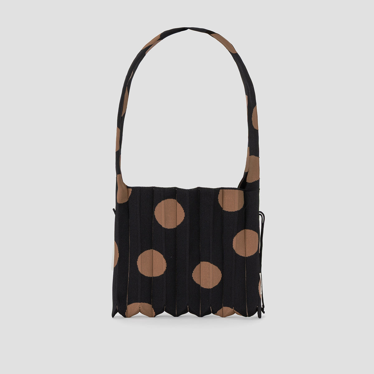 Lucky Pleats Knit Cross Dot Rich Black