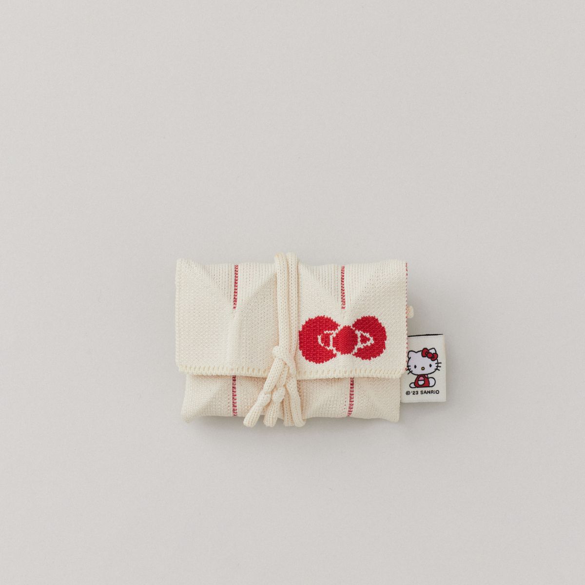 Lucky Pleats Knit Card Wallet Hello Kitty Vanilla