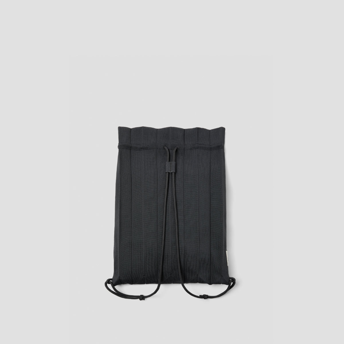 Lucky Pleats Knit String Backpack Charcoal