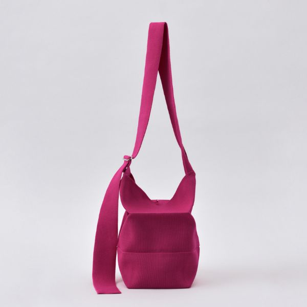 Lucky Pleats Knit Off City Bucket Viva Magenta