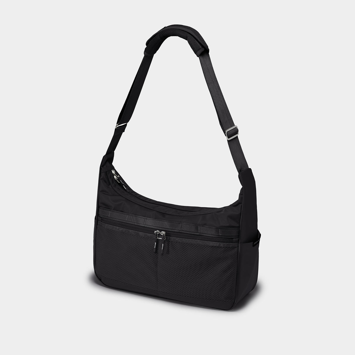 Daytrip Light Crossbody L Black