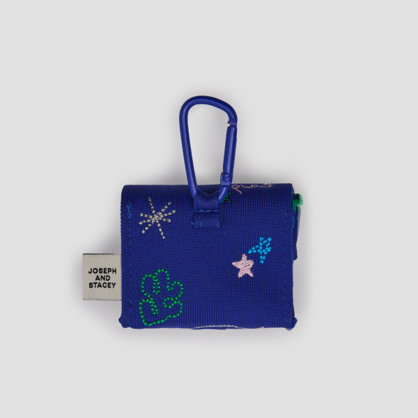 Lucky Knit Airpods Pouch Needle Doodle Royal Blue