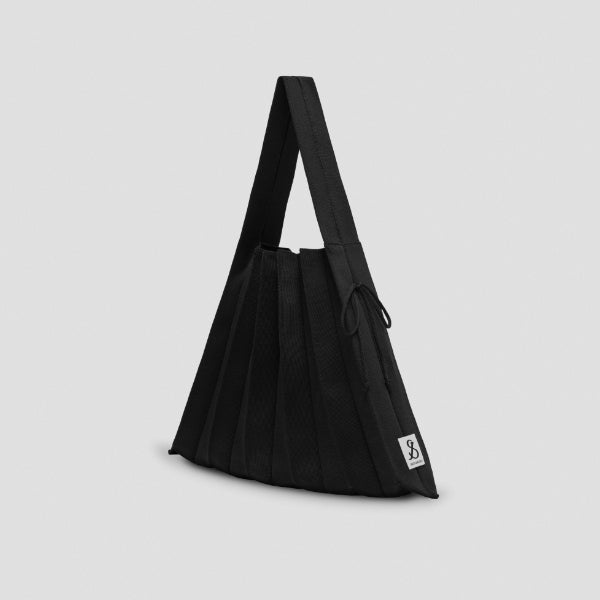 Lucky Pleats Knit L Rich Black