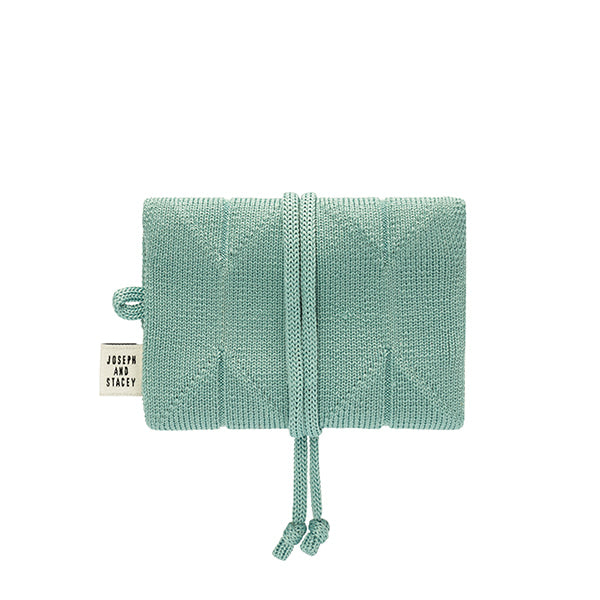 Lucky Pleats Knit Card Wallet Basil